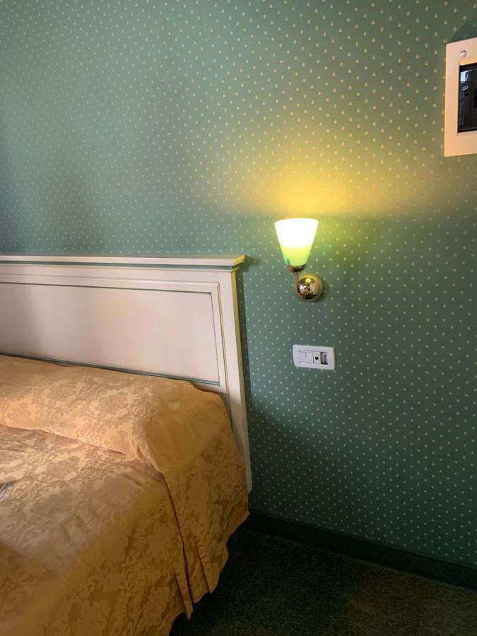Locanda Ruga Rialto Wenecja Zewnętrze zdjęcie