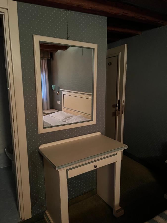 Locanda Ruga Rialto Wenecja Zewnętrze zdjęcie