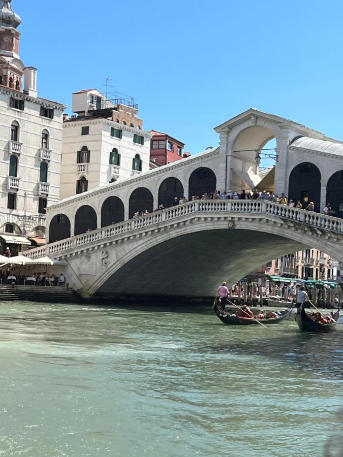 Locanda Ruga Rialto Wenecja Zewnętrze zdjęcie