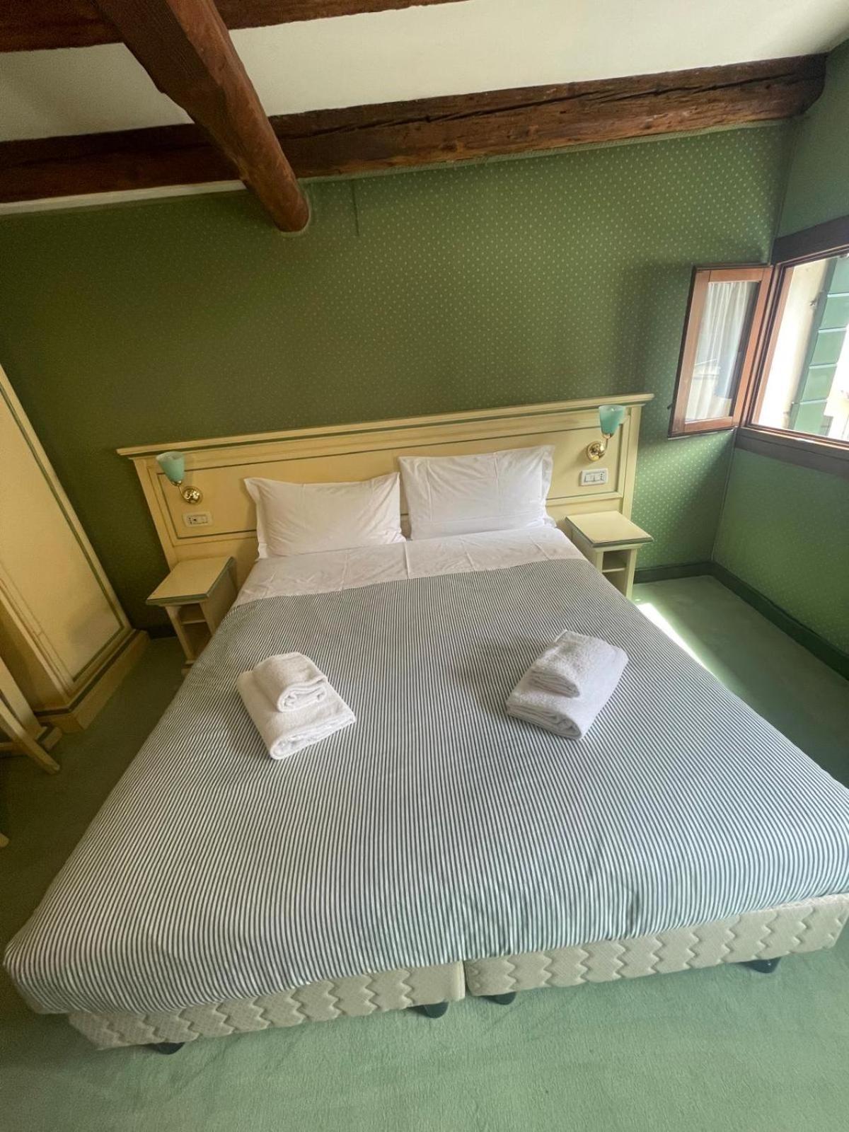 Locanda Ruga Rialto Wenecja Zewnętrze zdjęcie